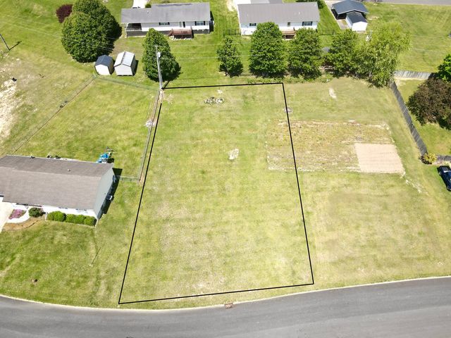 15 Clear Pine Dr, Pine Knot, KY 42635