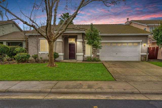 117 Tanager Ct, Roseville, CA 95747