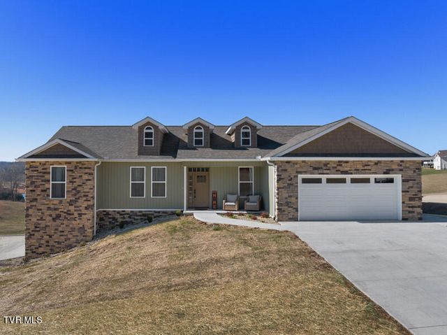4150 Harbor View Dr, Morristown, TN 37814