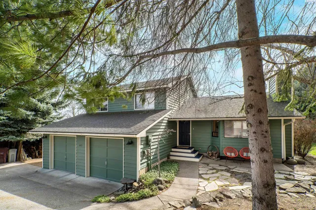 645 SW Staley Dr, Pullman, WA 99163