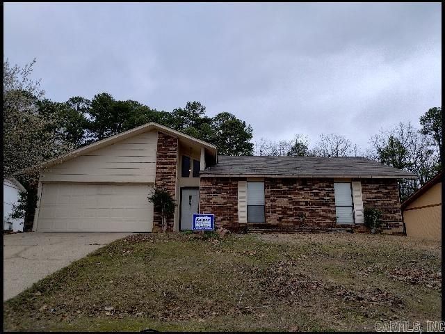 37 Hightrail Dr, Maumelle, AR 72113