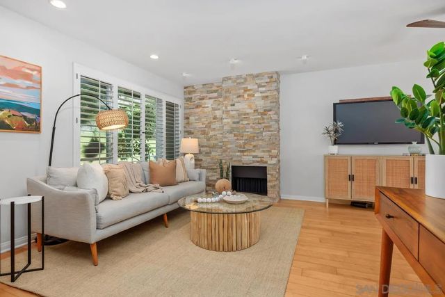 2747 Caminito Cedros, Del Mar, CA 92014