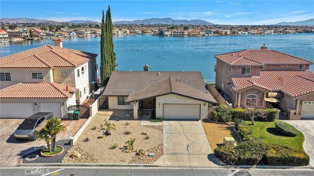 13915 Spring Valley Pkwy, Victorville, CA 92395