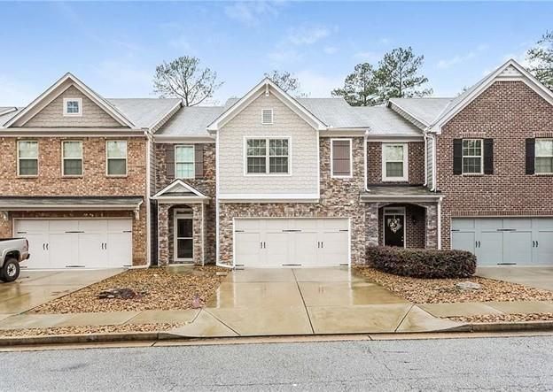 2889 Cooper Brook Dr, Snellville, GA 30078