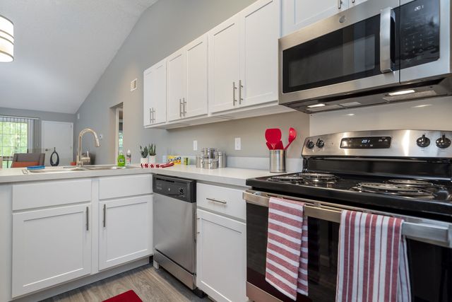 2511 Packard St #5Q, Ann Arbor, MI 48104