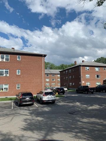 975 Fellsway #975-09, Medford, MA 02155
