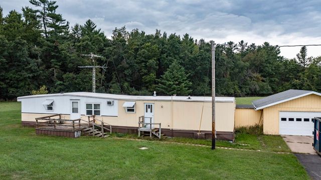 N7791 Tresness Rd, Iola, WI 54945