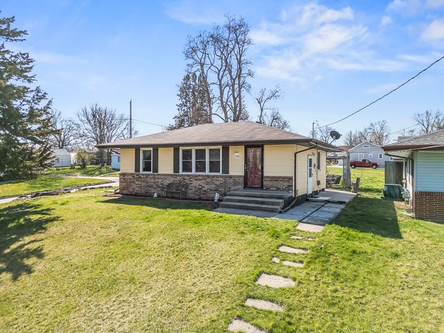 243 Hart Ave, Des Moines, IA 50315