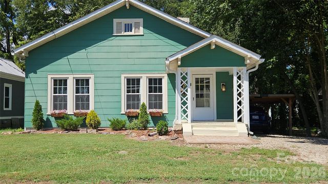607 3rd St, Spencer, NC 28159