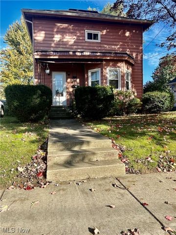 178 Marshall St, Conneaut, OH 44030