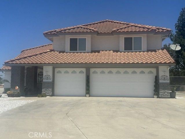 17289 Armintrout Dr, Riverside, CA 92504