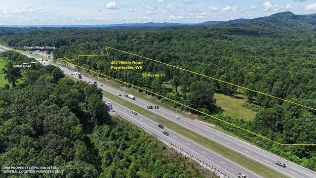 462 Hinkle Rd, Fayetteville, WV 25840