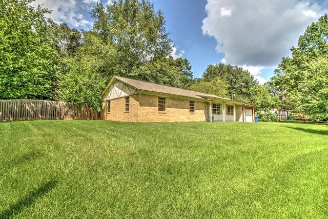 239 S  Homer Ave, Wells, TX 75976