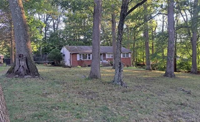 112 Grandview Avenue, Spring Valley, NY 10977