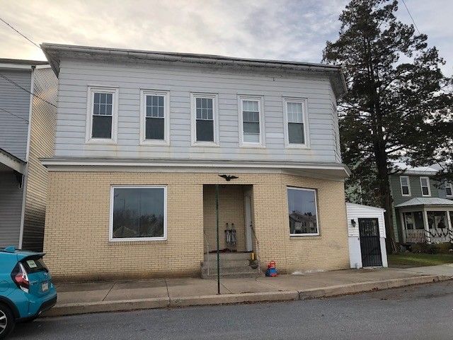 6 E  Main St   #2, Richland, PA 17087