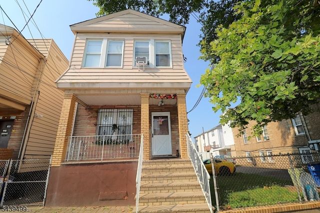 484 Delavan Ave #1, Newark, NJ 07107