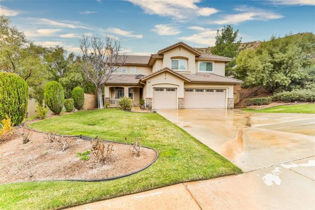 29575 Mammoth Ln, Canyon Country, CA 91387
