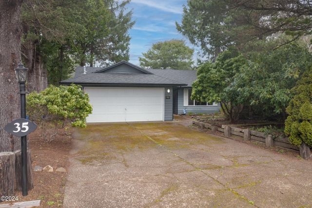 35 Pacific St, Depoe Bay, OR 97341