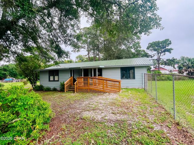 56 School Rd, Eastpoint, FL 32328