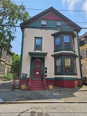 104 Chapin Ave, Providence, RI 02909