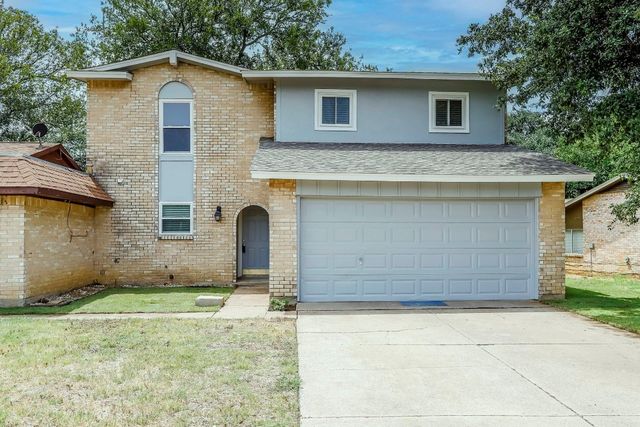 1701 Donley Dr, Euless, TX 76039