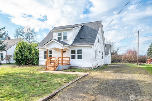 2103 36th Ave, Longview, WA 98632