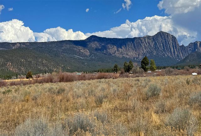 County Road 328, Tierra Amarilla, NM 87575