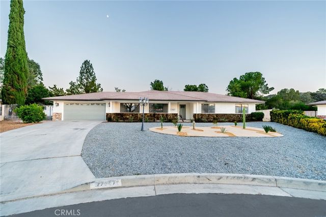 27307 Balboa Ct, Hemet, CA 92544