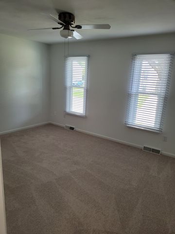 5310 Century Dr, Roanoke, VA 24019