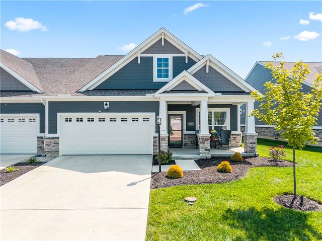 1621 Glade Valley Dr, Dayton, OH 45458