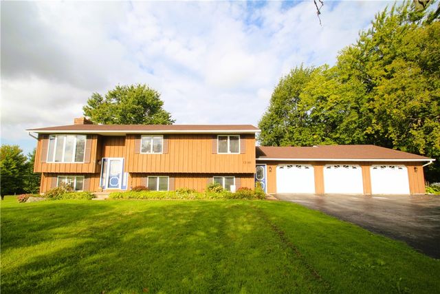 1360 Norway Rd, Kendall, NY 14476