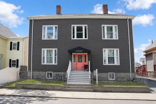 51 Bonney St, New Bedford, MA 02740
