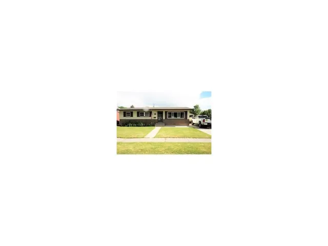 2220 Pueblo Dr, Billings, MT 59102