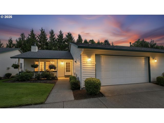 4303 NE 75th Ave #14, Vancouver, WA 98662