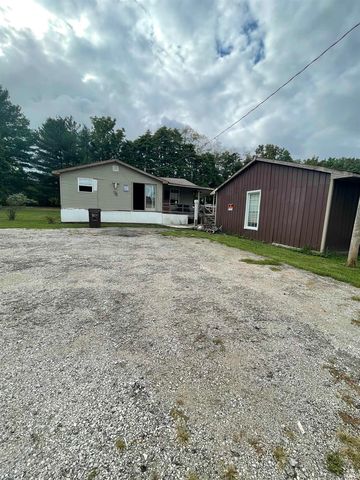 887 E  State Road 42, Cloverdale, IN 46120