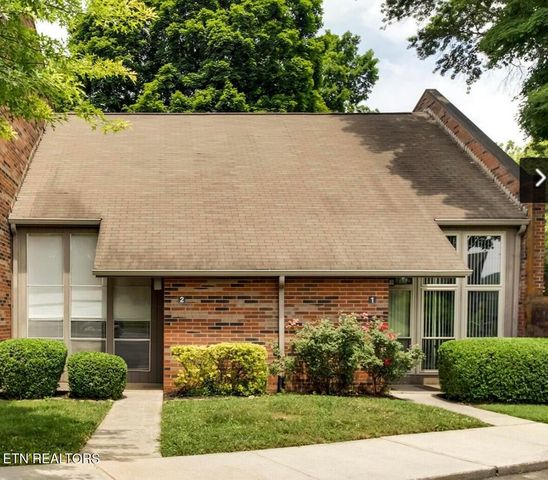 503 Canberra Dr #D2, Knoxville, TN 37923
