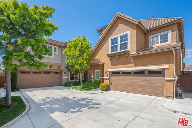 3613 W Luther Ln, Inglewood, CA 90305