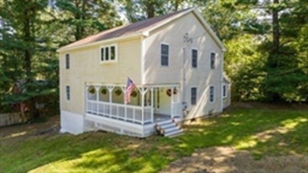 63 S  Cottage Rd, Holland, MA 01521