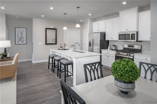 15801 Hallowell Rdg #101, Moseley, VA 23120
