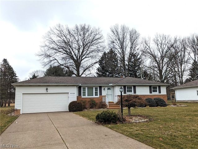 5729 Hoover Blvd, Lorain, OH 44053