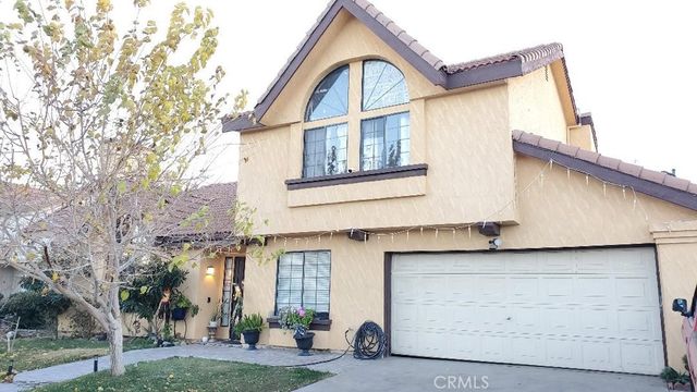 5126 Cliff Rose Dr, Palmdale, CA 93552
