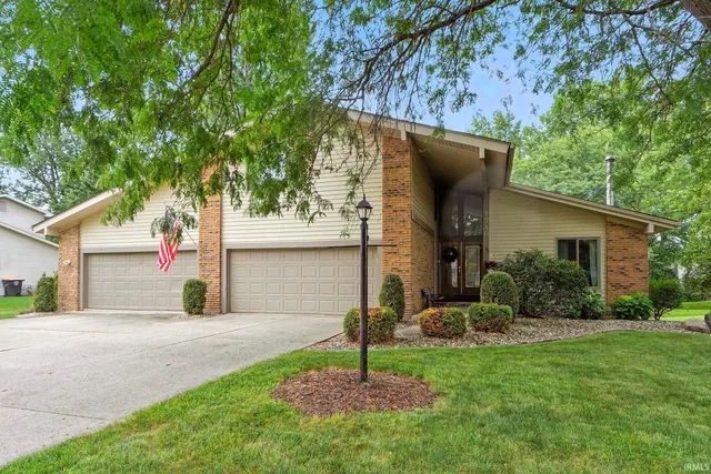 1716 Traders Xing, Fort Wayne, IN 46845