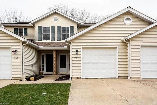 6467 Forest Park Dr, North Ridgeville, OH 44039