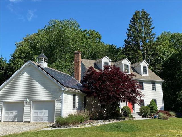 37 Ayers Point Rd, Old Saybrook, CT 06475