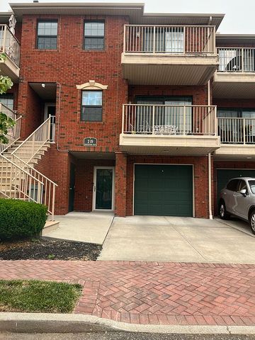2-19 Constitution Pl #184, College Point, NY 11356