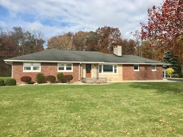 9371 New Bremen New Knoxville Rd, New Knoxville, OH 45871