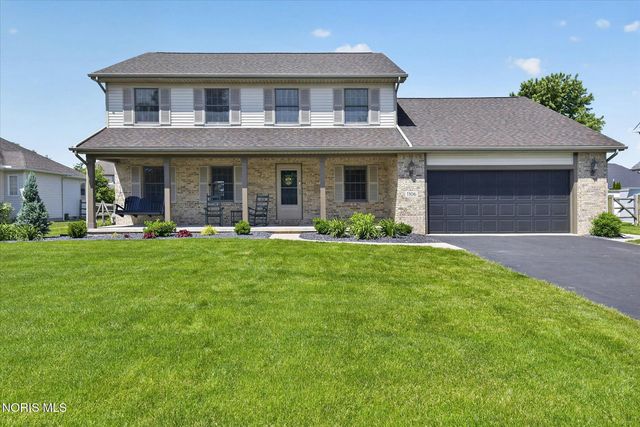 1106 Springcrest Dr, Waterville, OH 43566