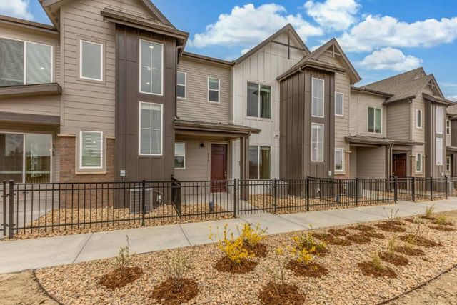 6770 Merseyside Ln, Castle Pines, CO 80108