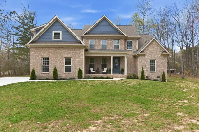 15 Nature Ridge Rd, Tullahoma, TN 37388