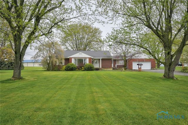 50 N  Perry St, New Riegel, OH 44853